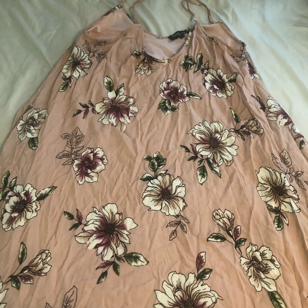 Blush Pink maxi dress. Very flows